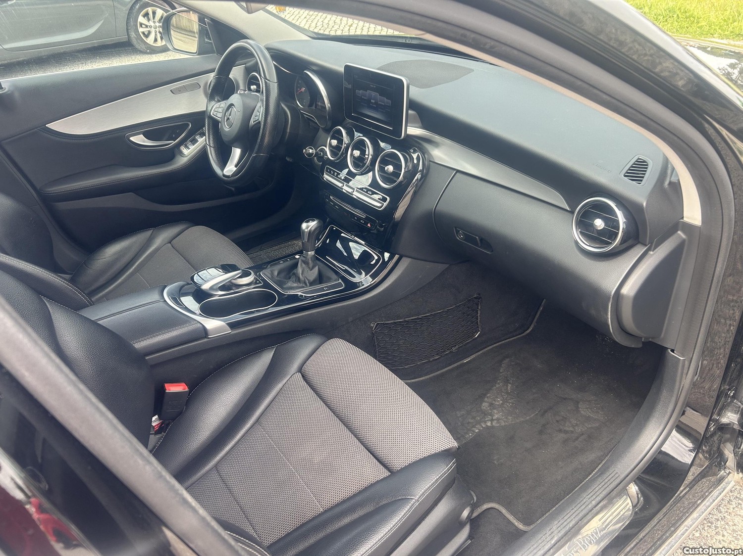Mercedes-Benz C 220 CDI BlueTec Avangard — fotografia 3
