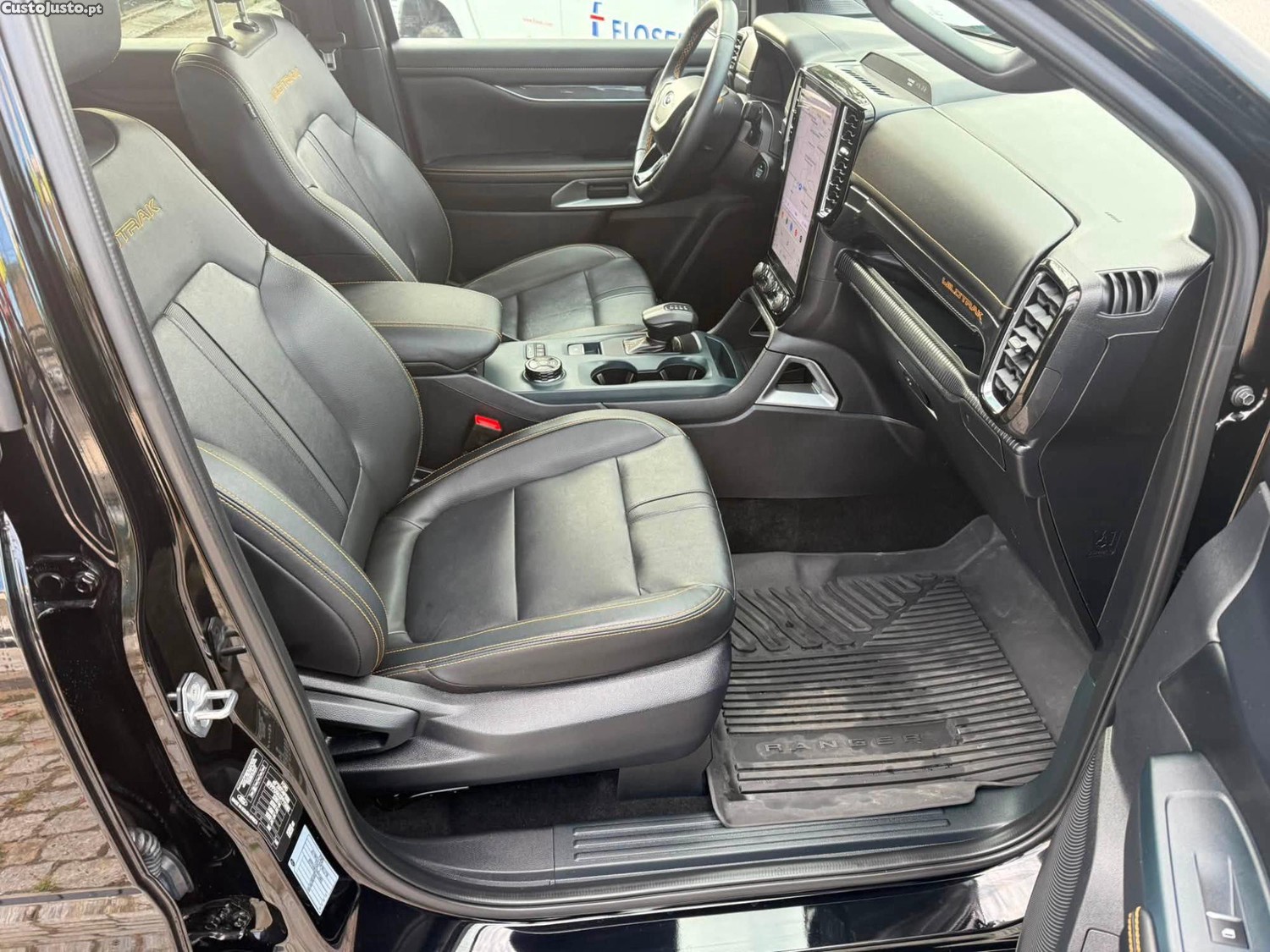 Ford Ranger 2.0 TDCi EcoBlue Wildtrak e-4WD Doppelkabine — fotografia 7