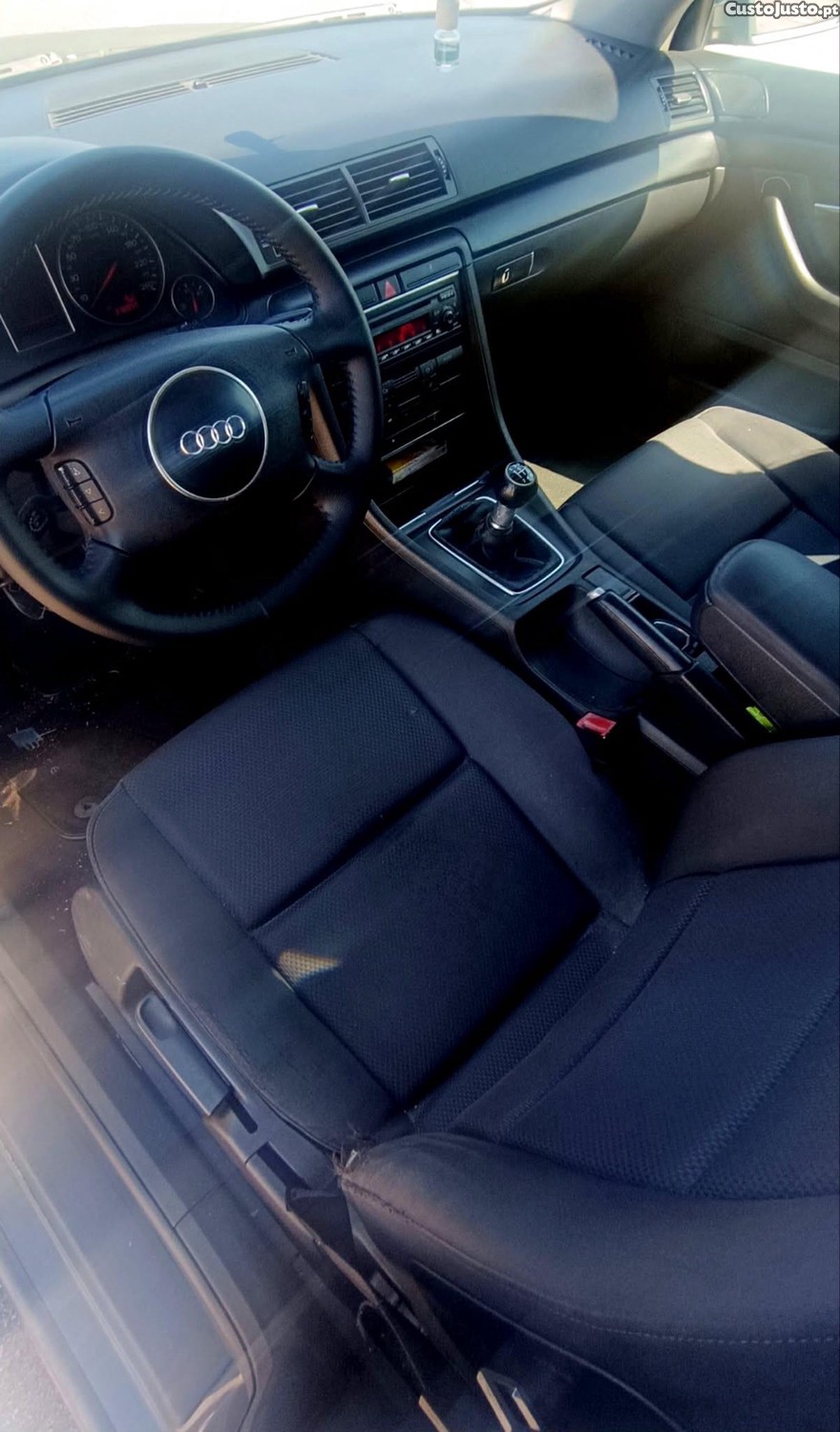 Audi A4 B6 — fotografia 5
