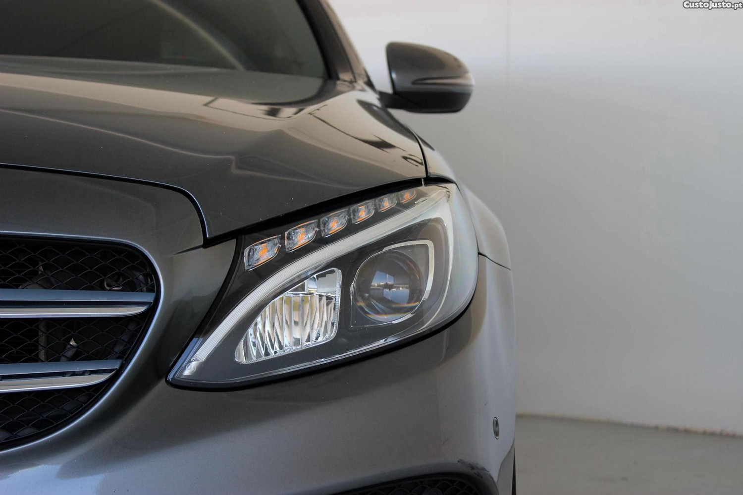 Mercedes-Benz C 300 h AMG Line - 18 foto 4