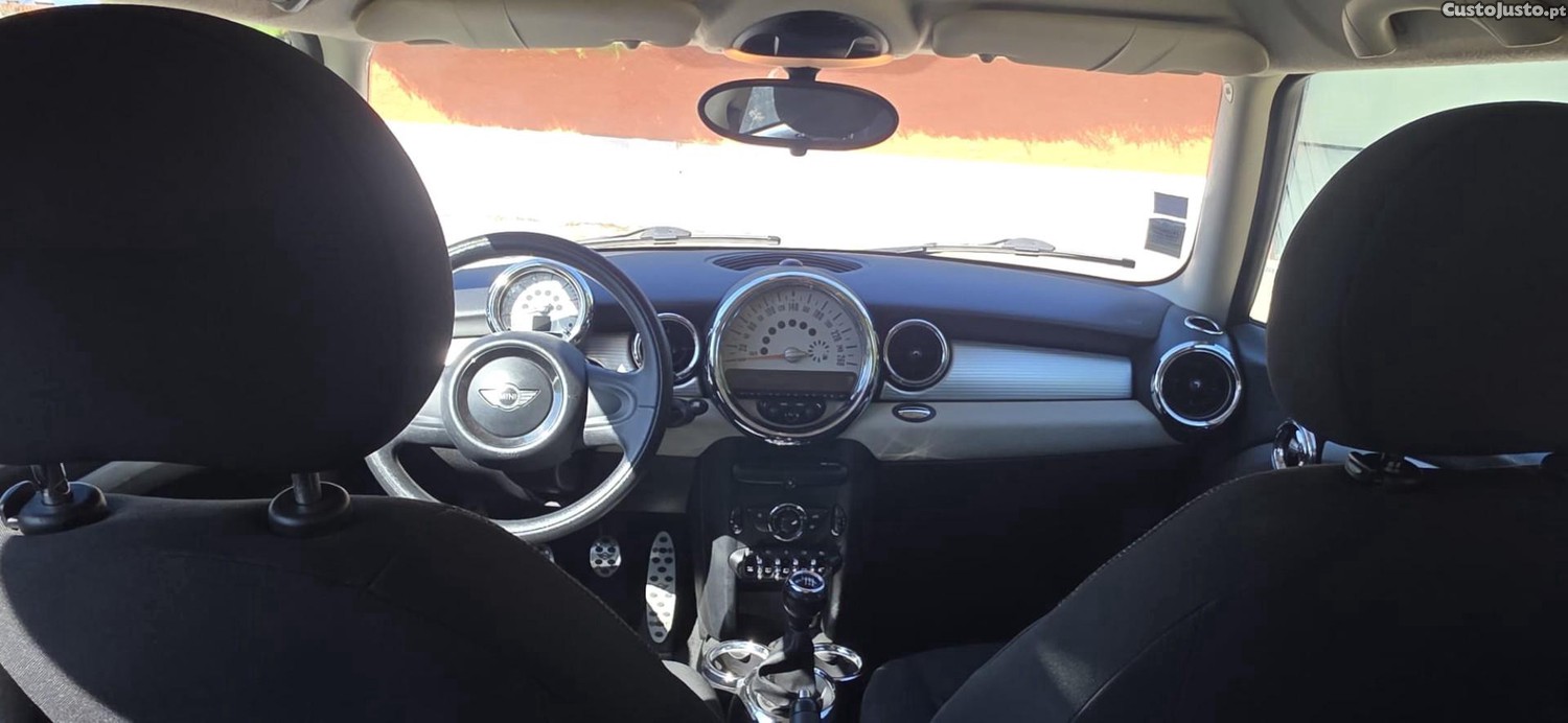 MINI Cooper D 50 Camden — fotografia 4