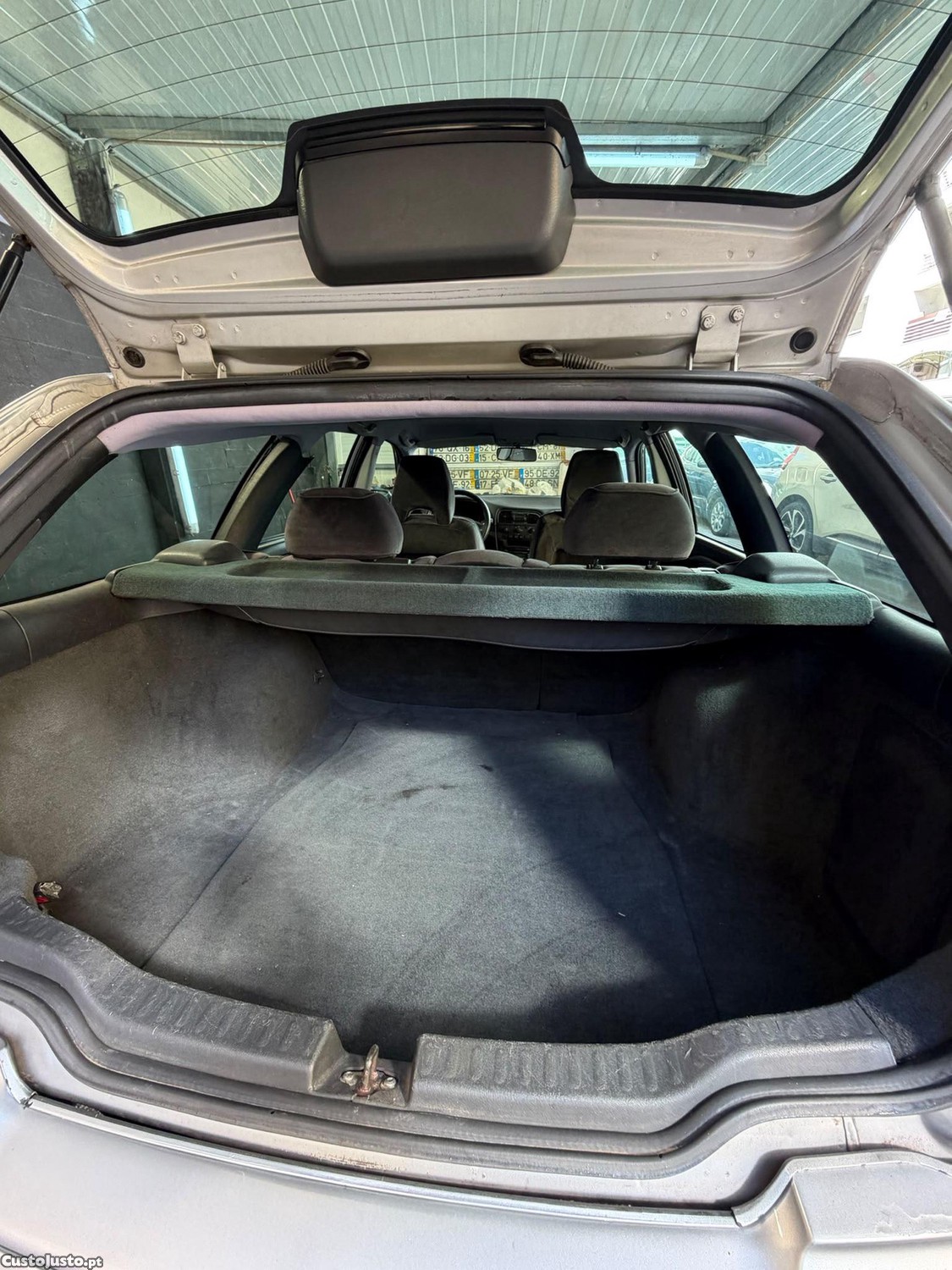 Volvo V40 D6 — fotografia 5