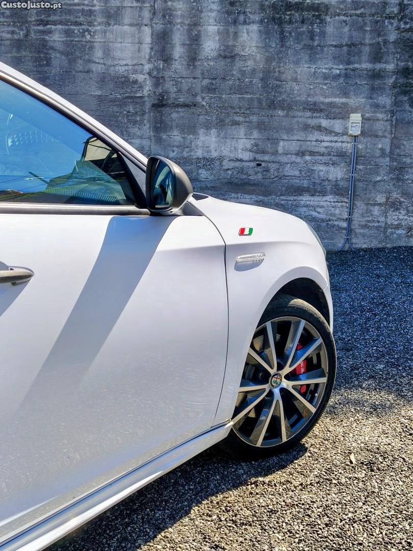 Alfa Romeo Giulietta 1.6 JTDm Sport J18 TCT — fotografia 6