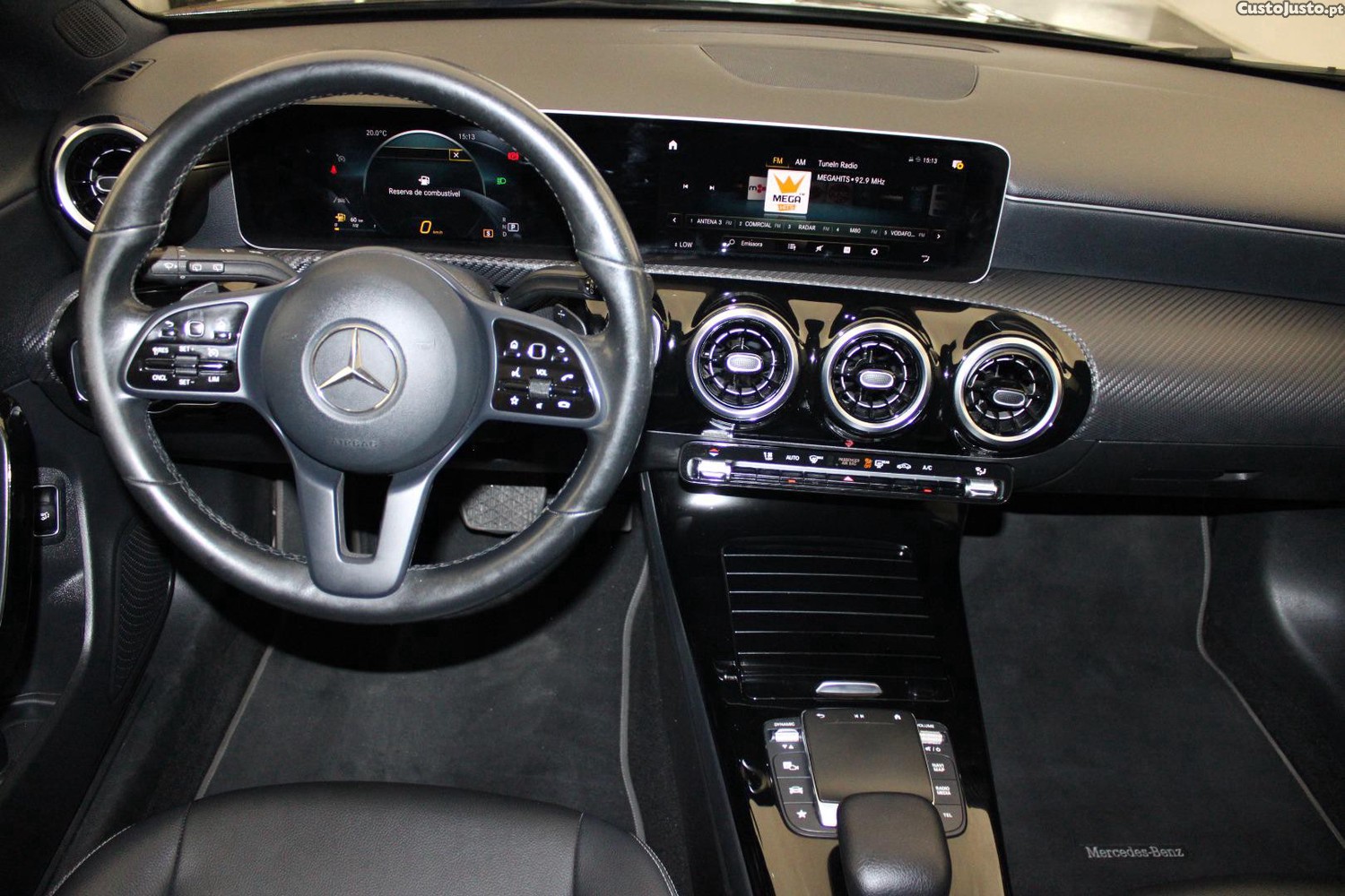 Mercedes-Benz CLA 180 D SHOOTING BRAKE STYLE AUTO — fotografia 43