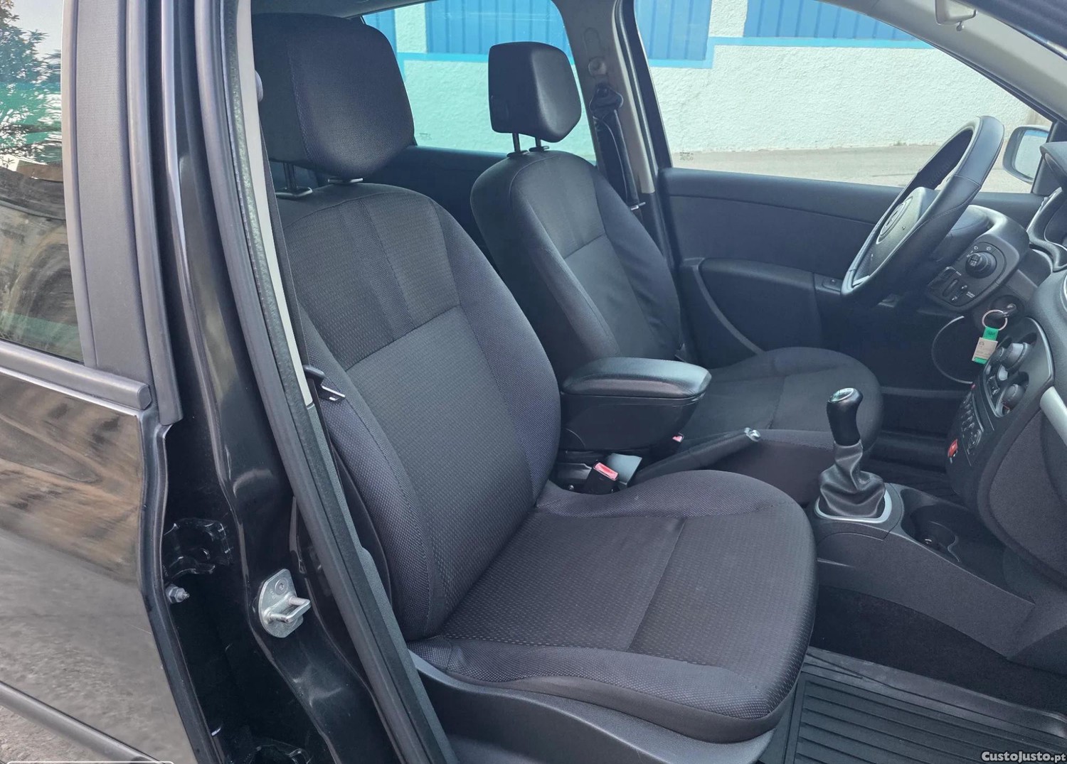 Renault Clio Break 1.5 dCi Dynamique S - 10 foto 4