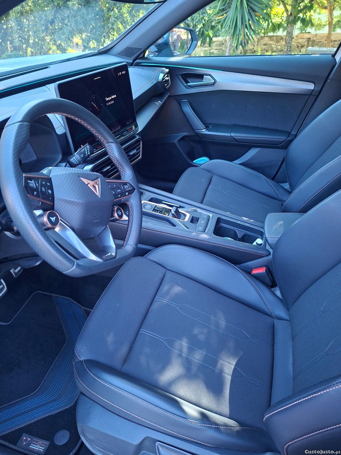 CUPRA Formentor E-Hybrid - 25 — photo 3