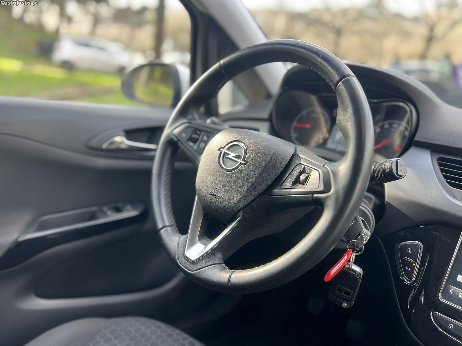 Opel Corsa Enjoy — fotografia 3