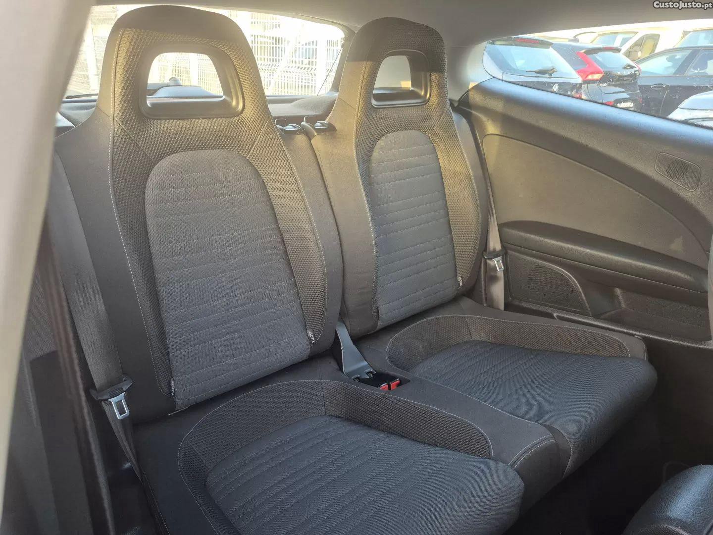 Volkswagen Scirocco 1.4 tsi sport — fotografia 5