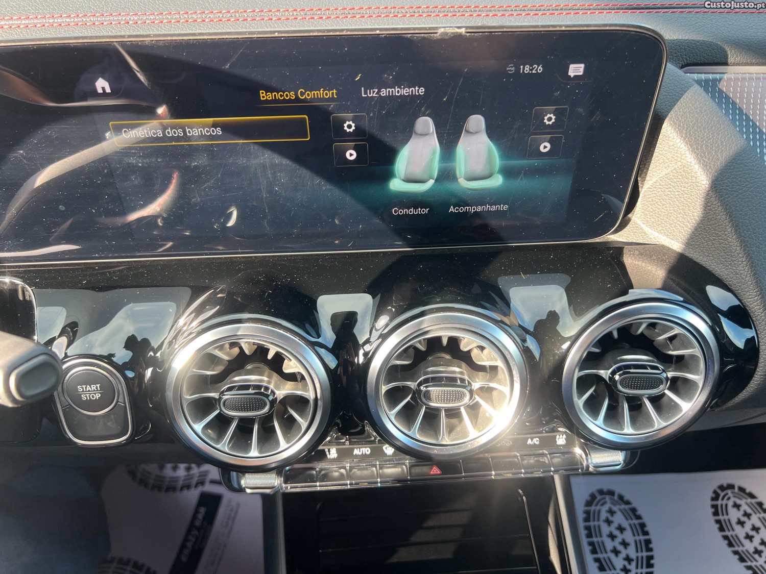Mercedes-Benz EQA AMG Panorâmico — fotografia 3
