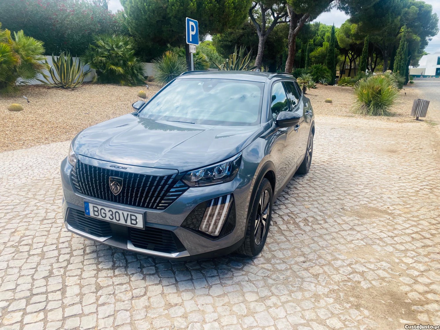Peugeot 2008 ALL 1.2 PURETECH — fotografia 8