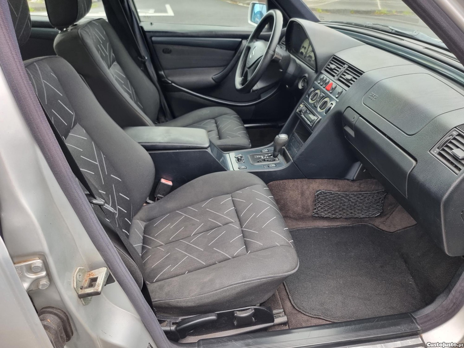 Mercedes-Benz C 220 Sport — fotografia 4