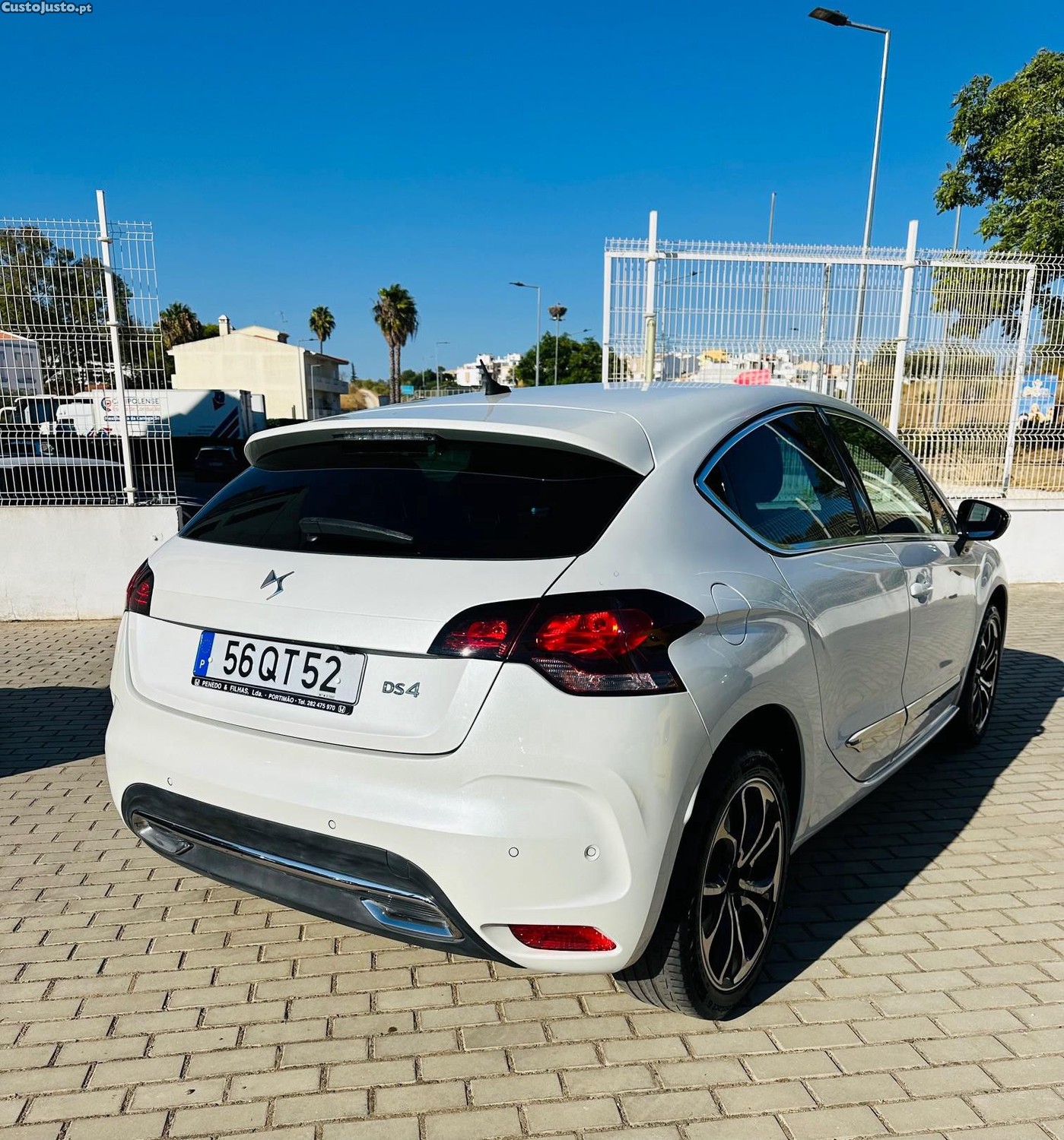 DS DS 4 CROSSBACK 2.0 HDI - 16 — photo 5