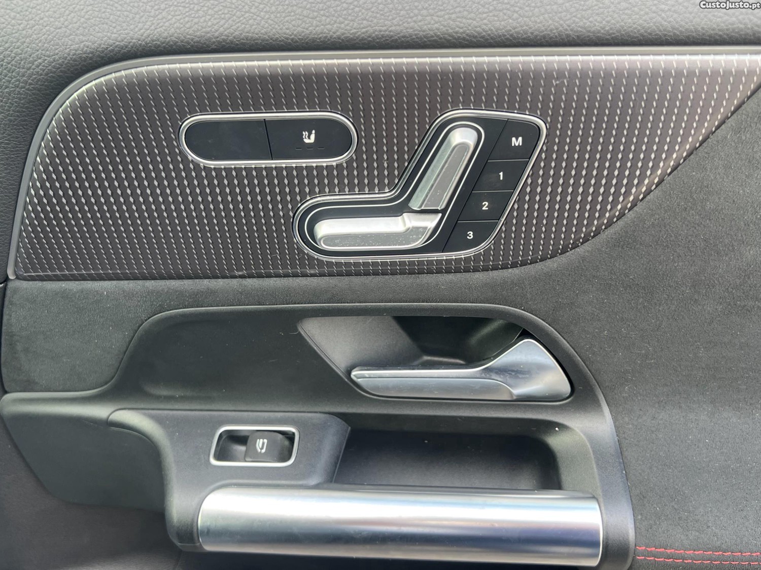 Mercedes-Benz EQA AMG Panorâmico — fotografia 9