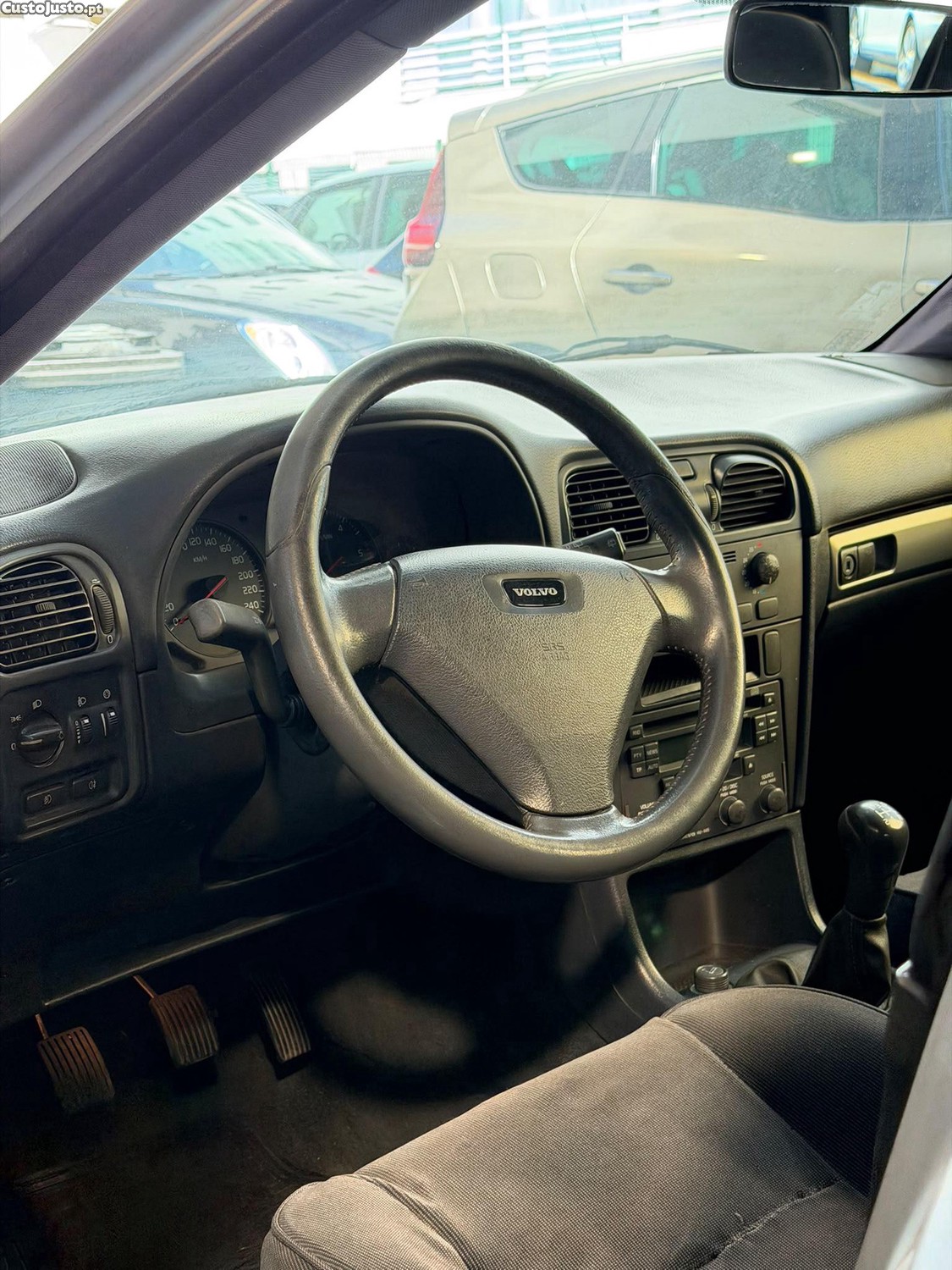 Volvo V40 D6 — fotografia 8