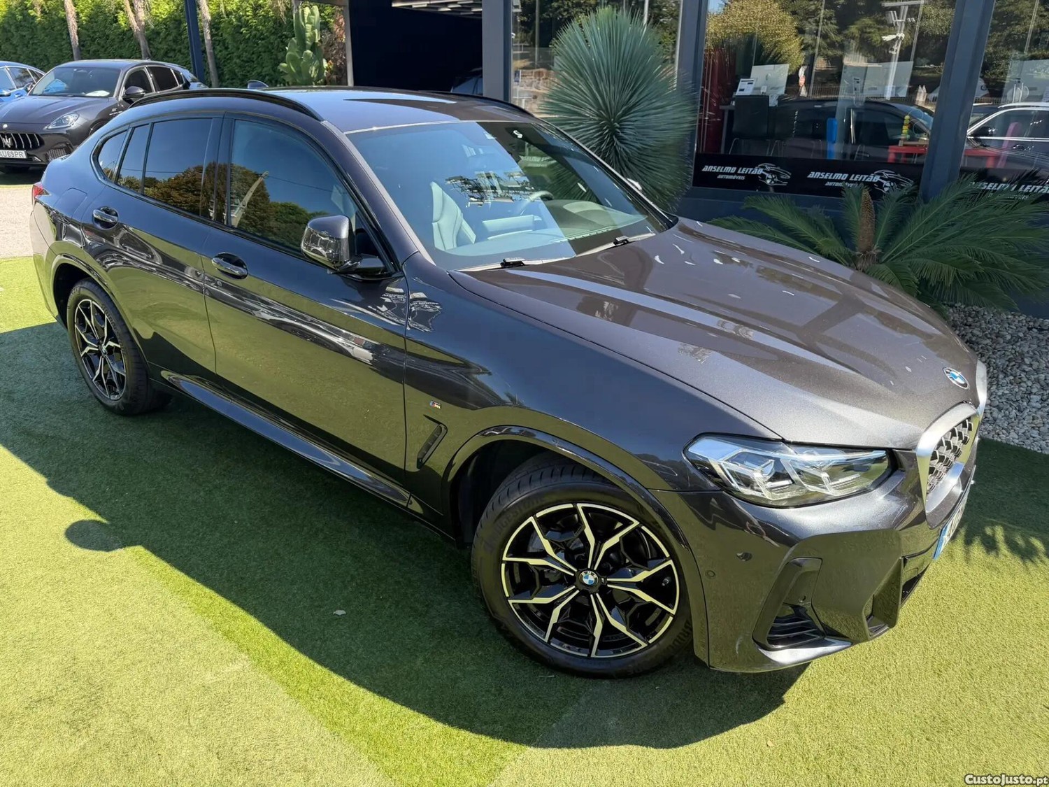 BMW X4 20 d xDrive Pack M Auto — fotografia 24