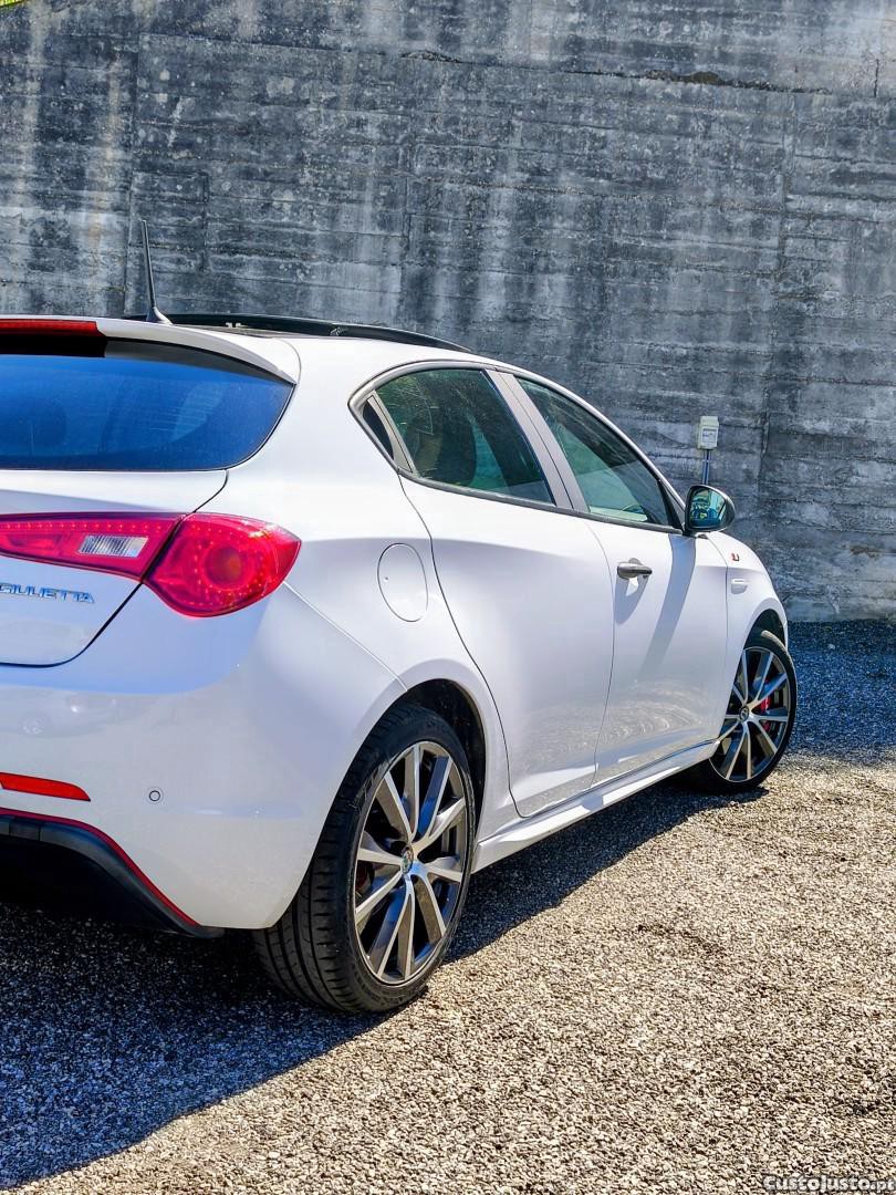 Alfa Romeo Giulietta 1.6 JTDm Sport J18 TCT — fotografia 5