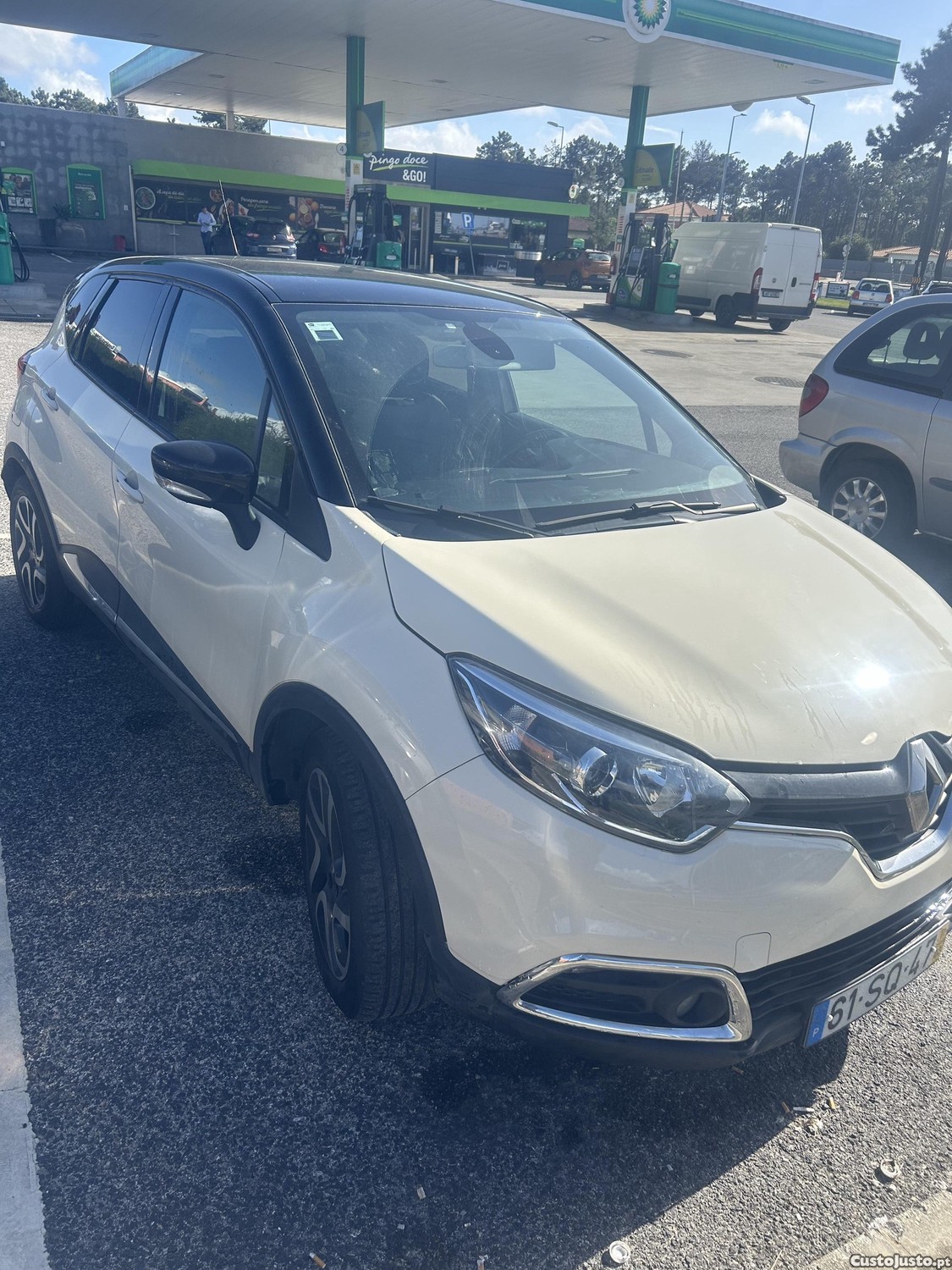 Renault Captur 1.5 DCI Exclusive EDC - 17 — photo 4