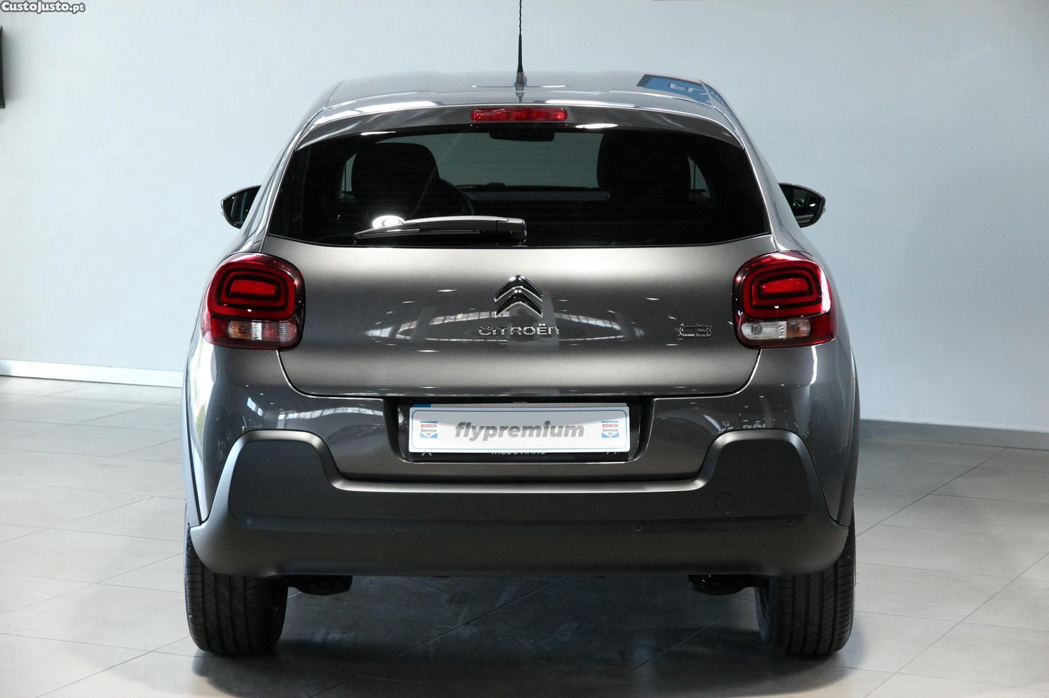 Citroën C3 1.2 PureTech Shine - 24 foto 4