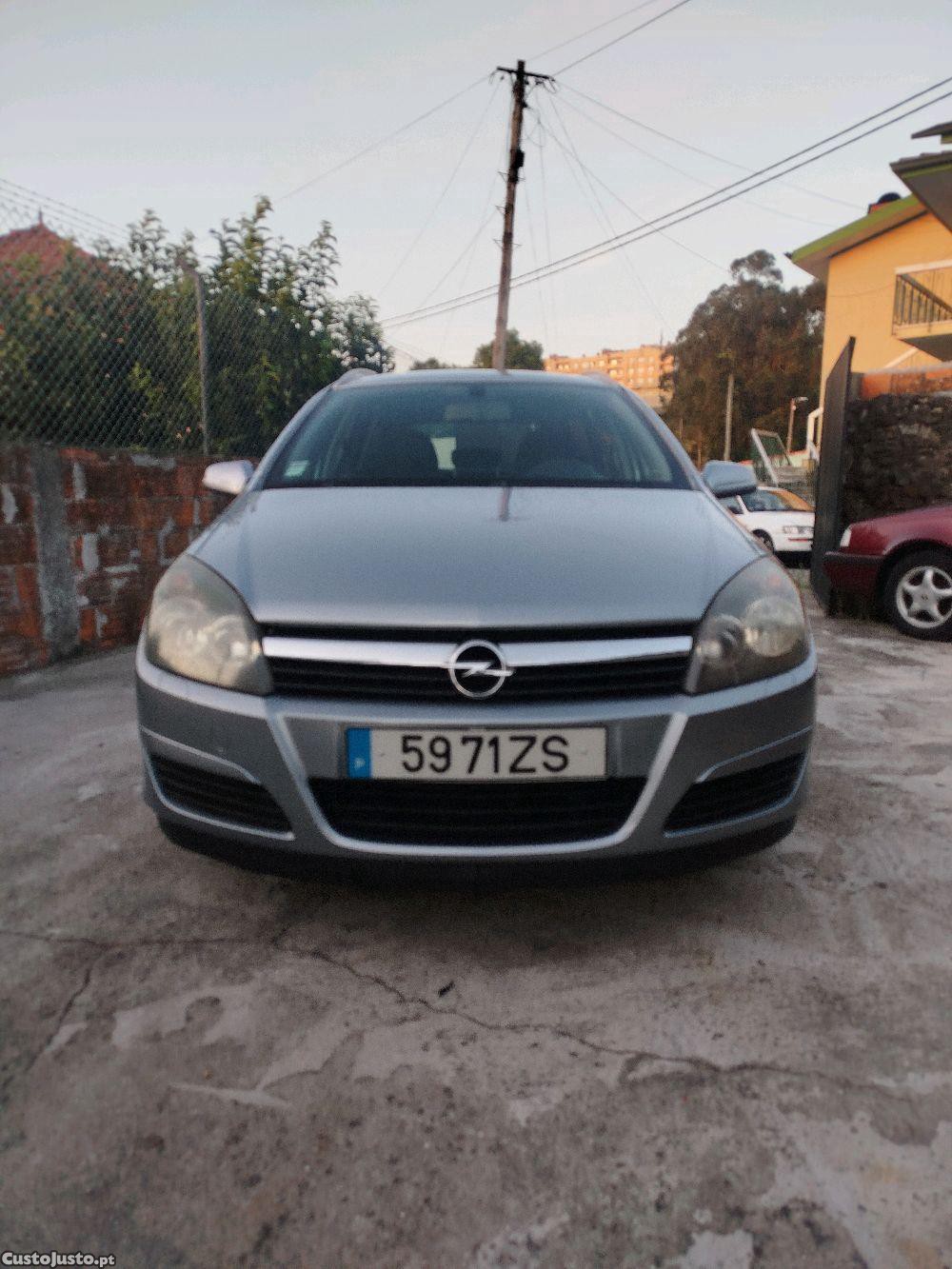 Opel Astra 1.7cdti sw 04 — photo 2