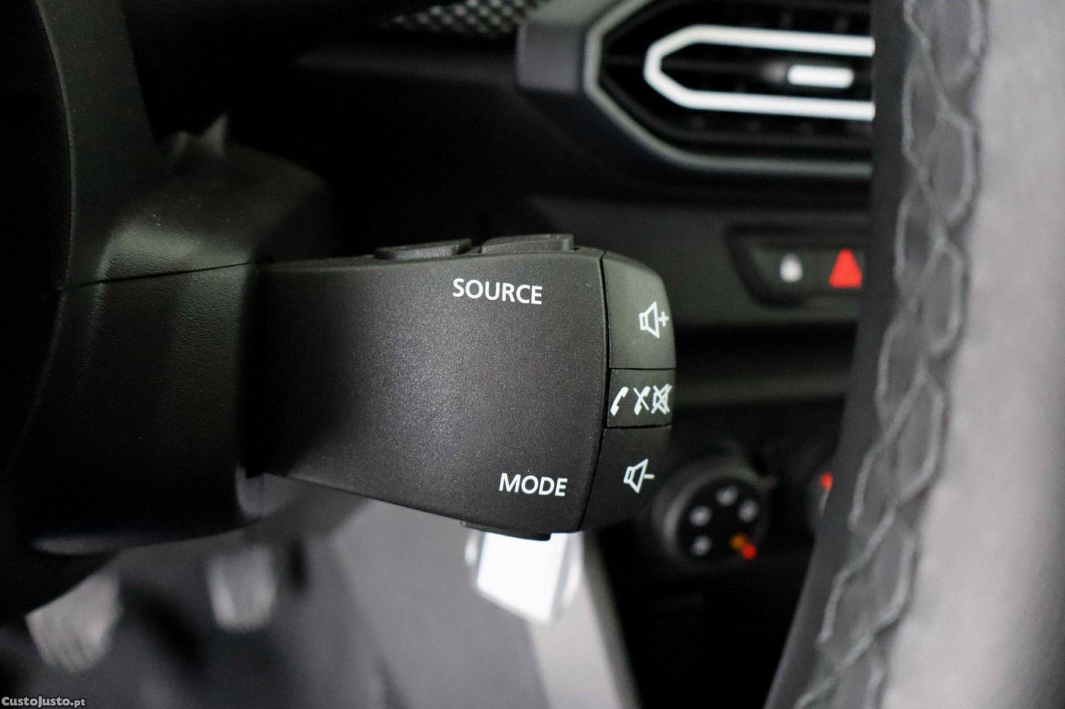 Dacia Jogger 1.0 ECO-G Expression 7L Bi-Fuel — fotografia 8