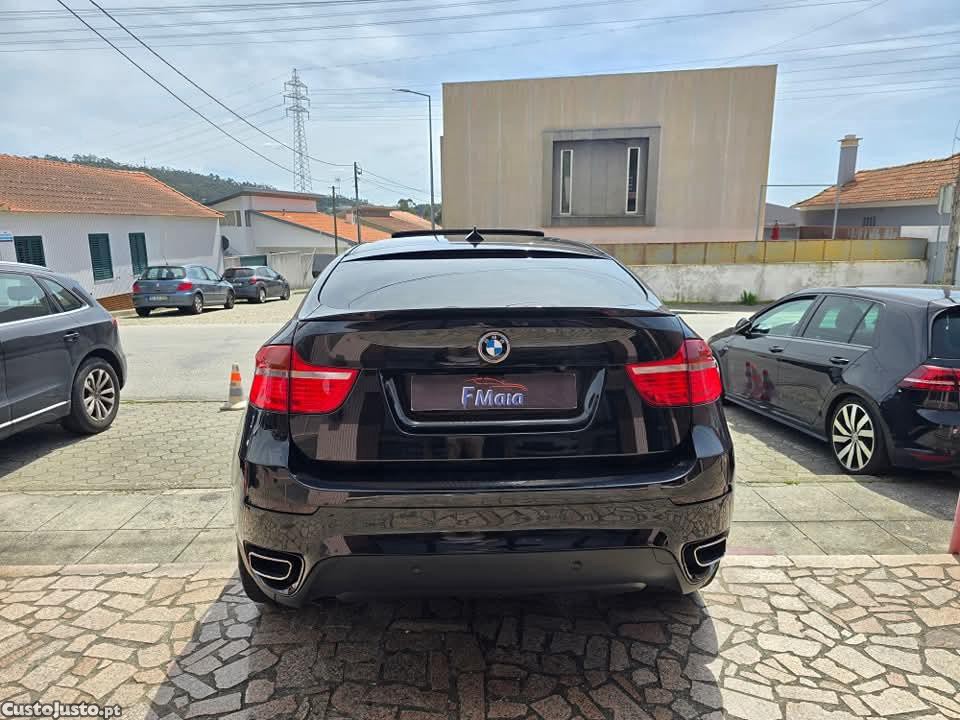 BMW X6 40d x-drive — fotografia 17
