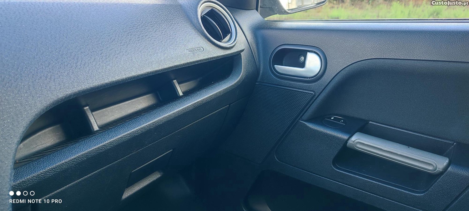 Ford Fusion + — fotografia 3