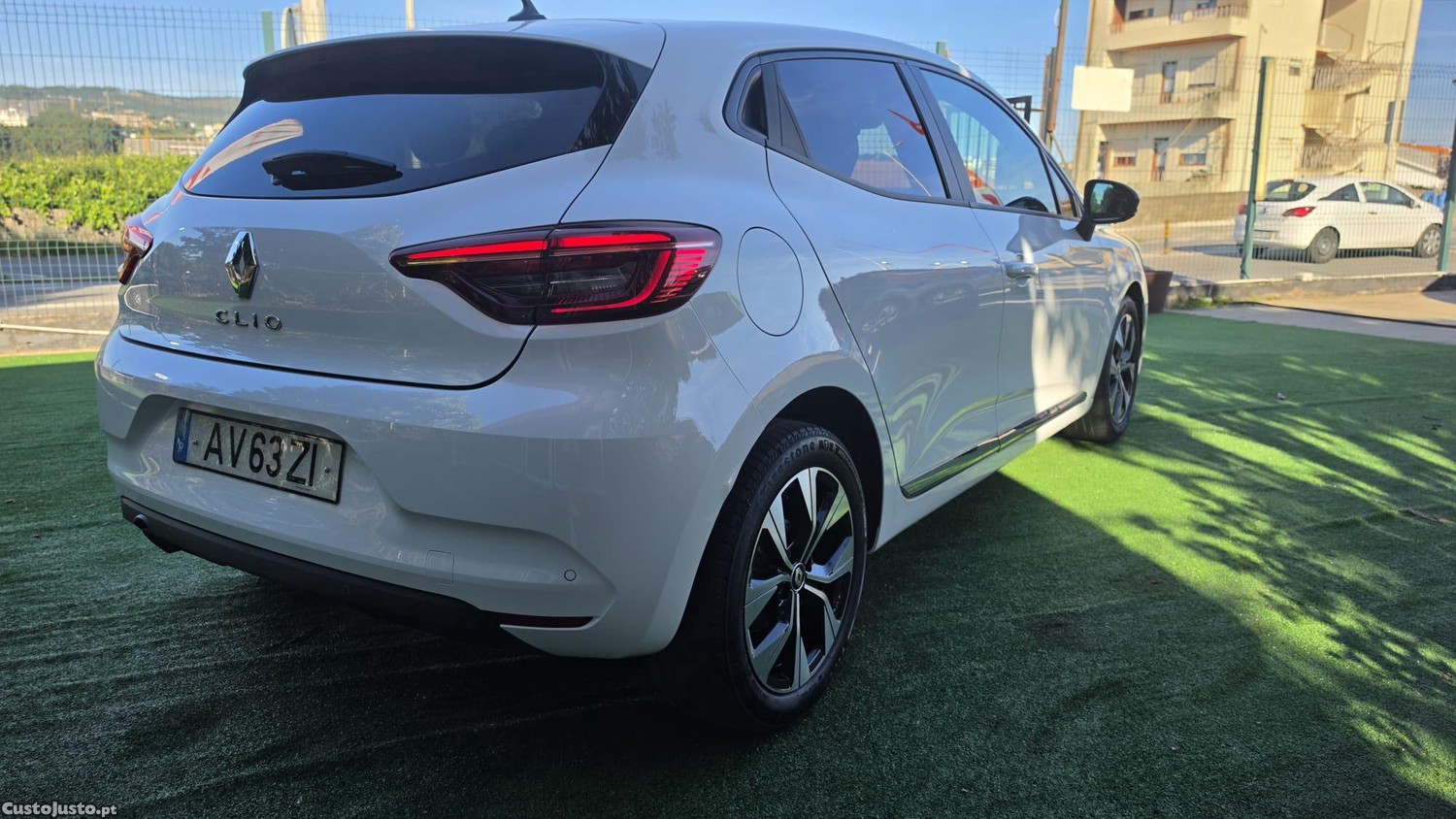 Renault Clio — fotografia 7