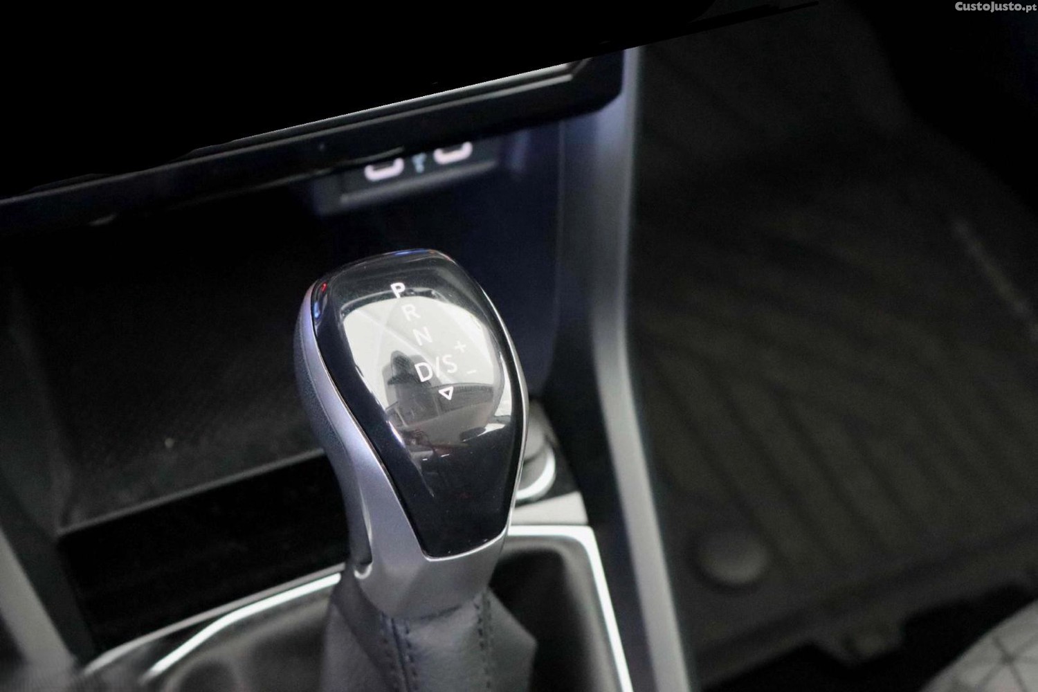 Volkswagen T-Cross 1.5TSI URBAN DSG (AUTO) — fotografia 7