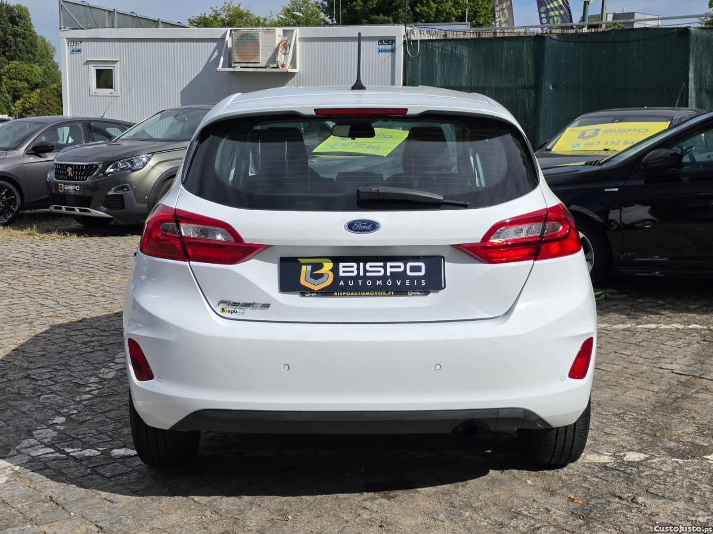 Ford Fiesta 1.0 EcoBoost S&S COOL&CONNECT — fotografia 12