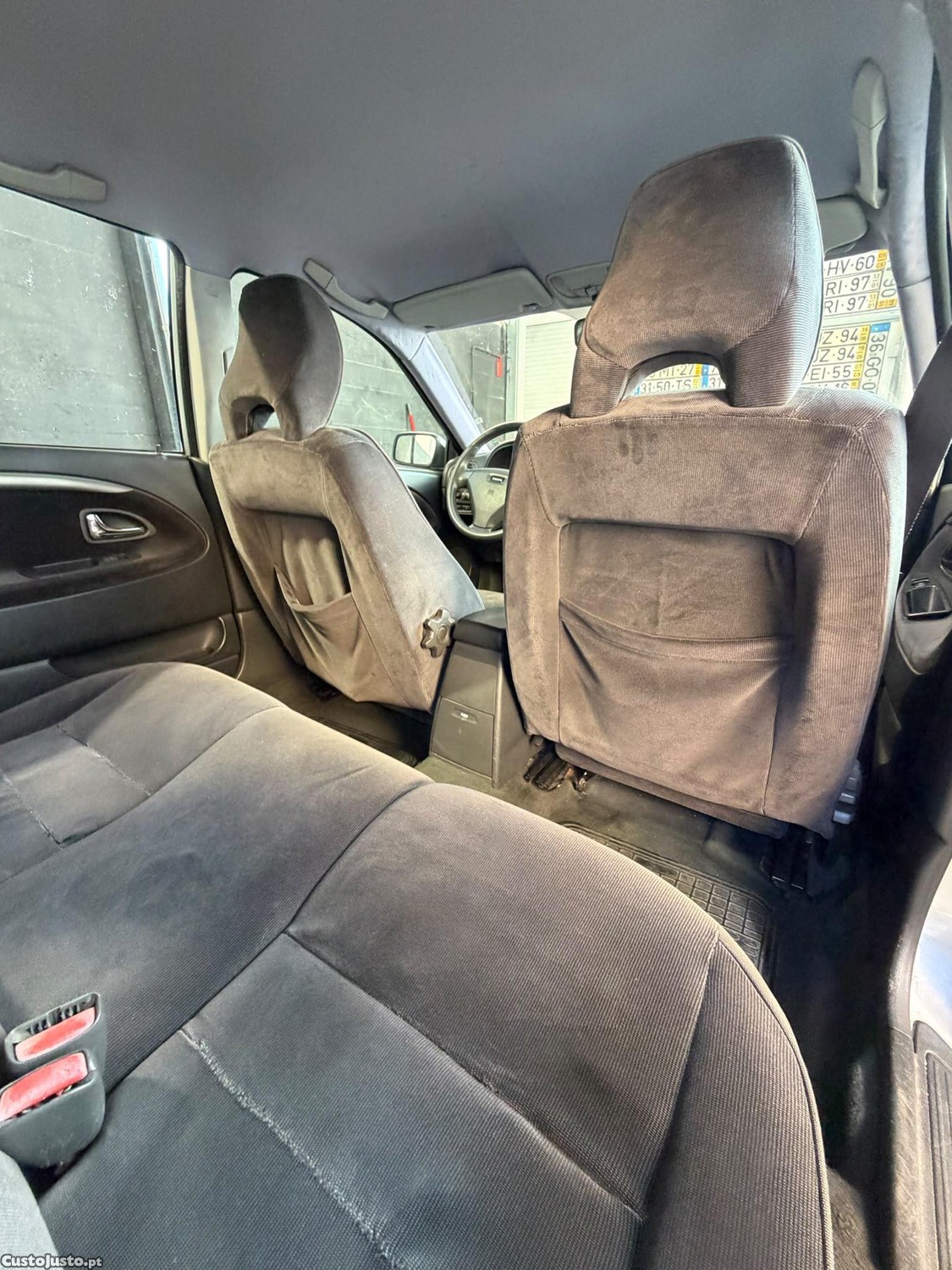 Volvo V40 D6 — fotografia 12