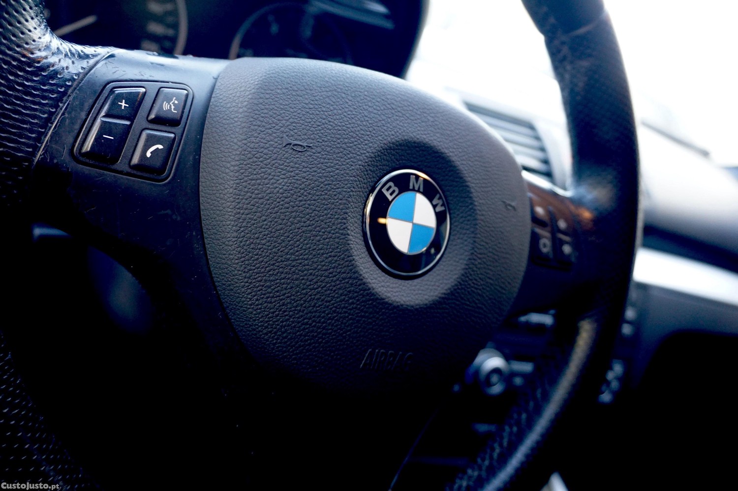 BMW 118 Pack M — fotografia 4