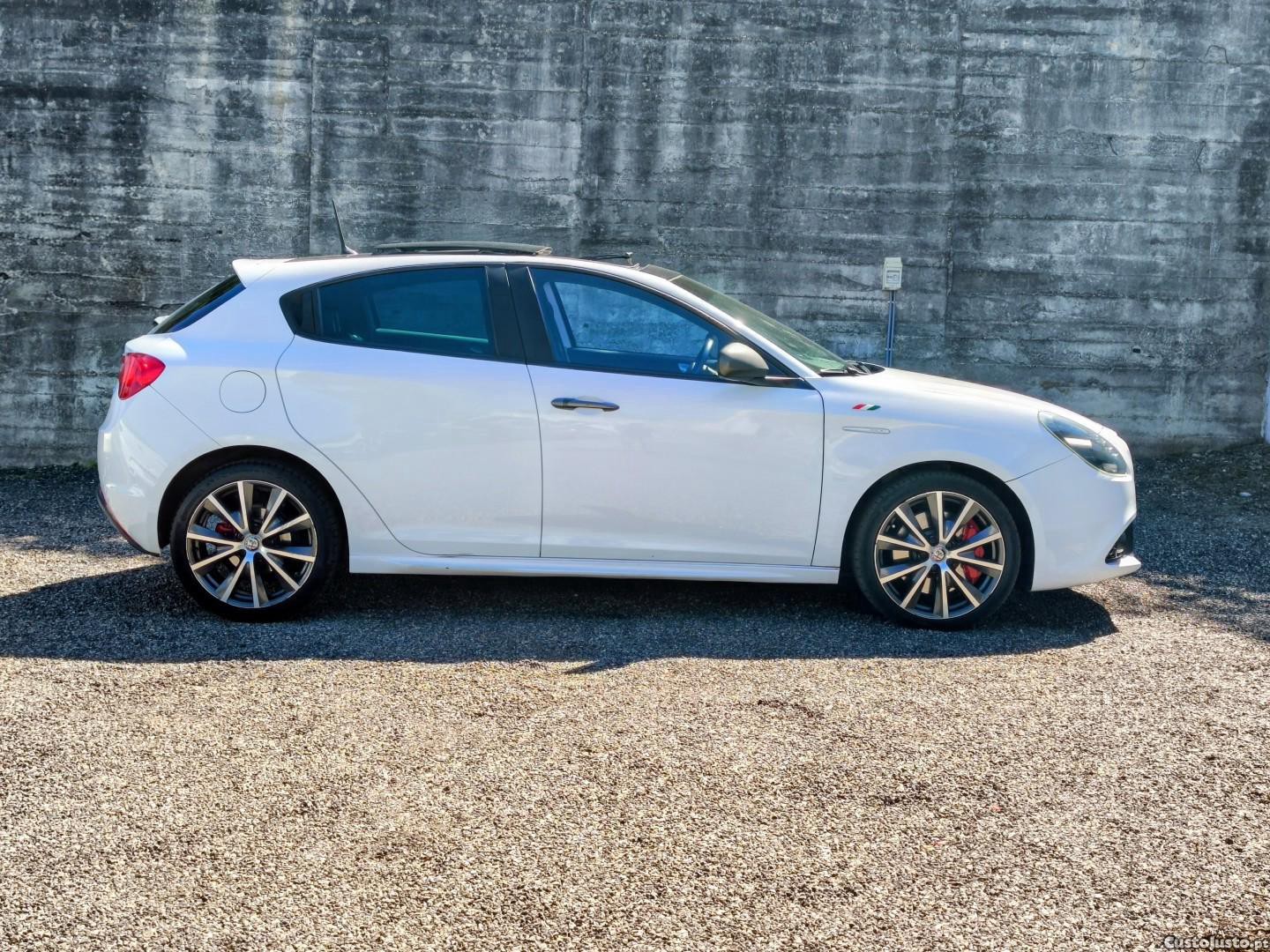 Alfa Romeo Giulietta 1.6 JTDm Sport J18 TCT — fotografia 3