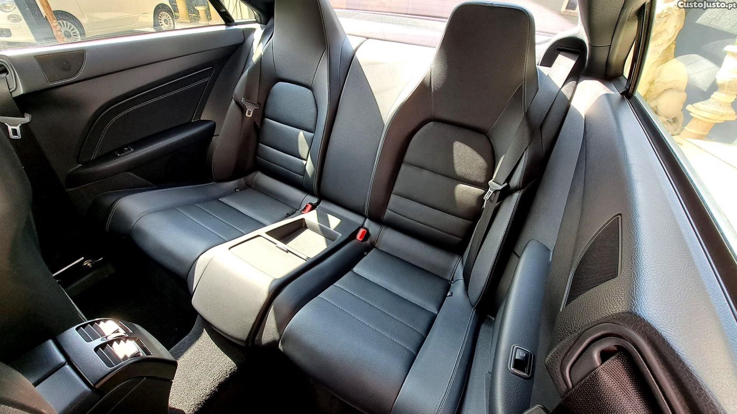 Mercedes-Benz E 220 CDi BlueEfficiency — fotografia 16