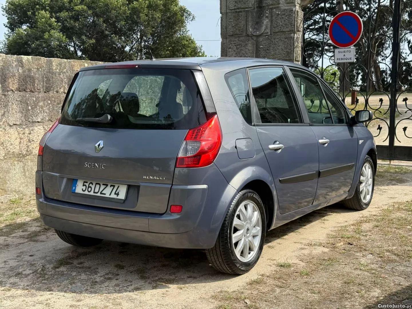 Renault Scénic 1.5 dci s — fotografia 8