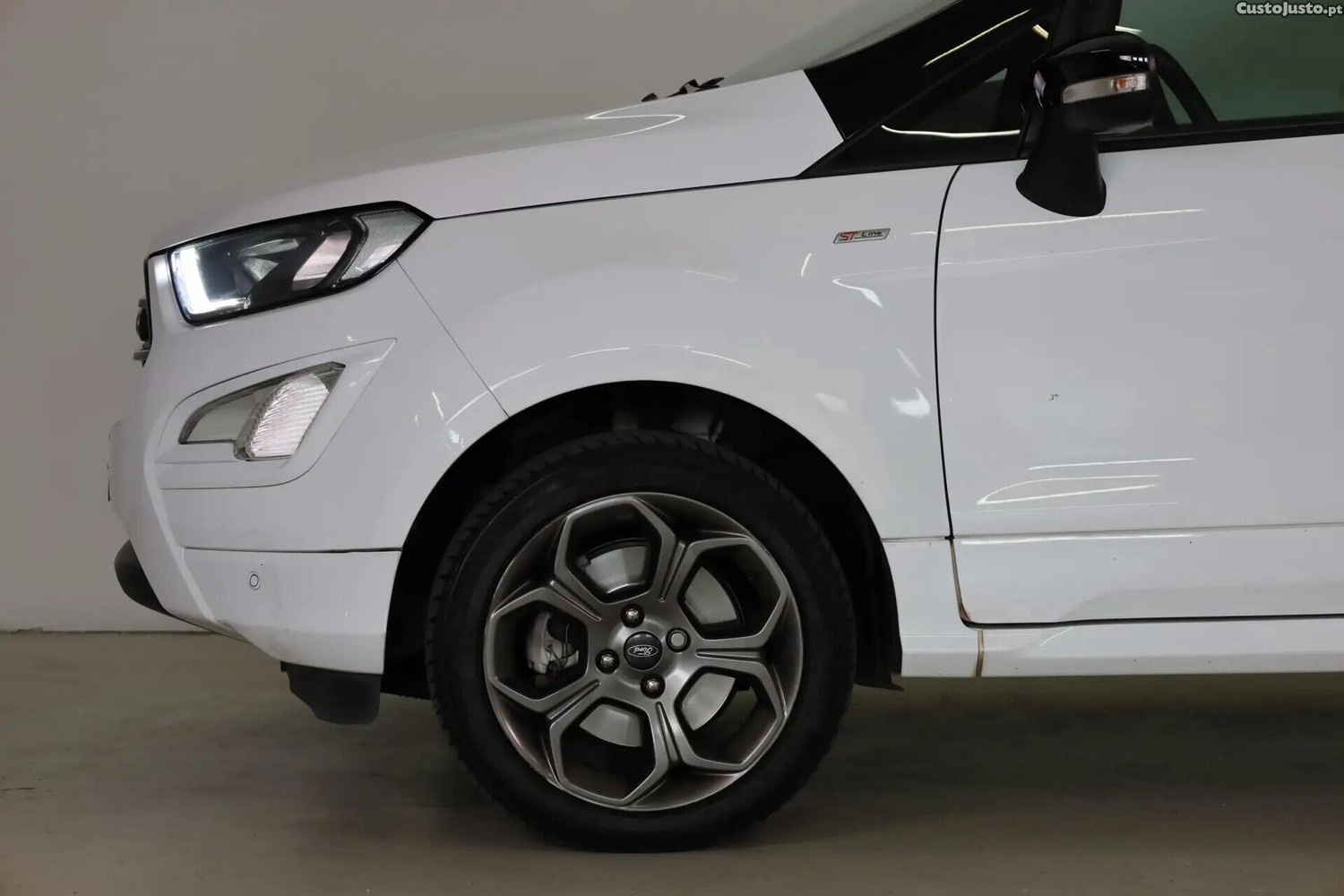 Ford EcoSport 1.0 EcoBoost ST-Line Plus — fotografia 8