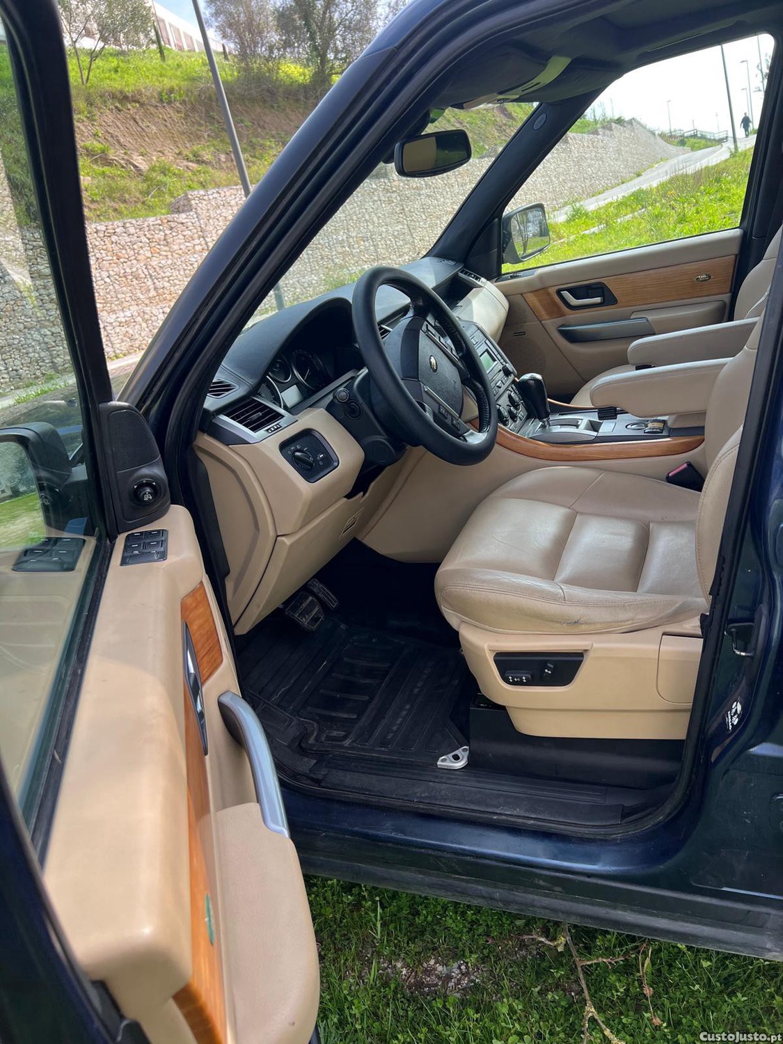 Land Rover Range Rover 2,7 TDV6 AWD — photo 2