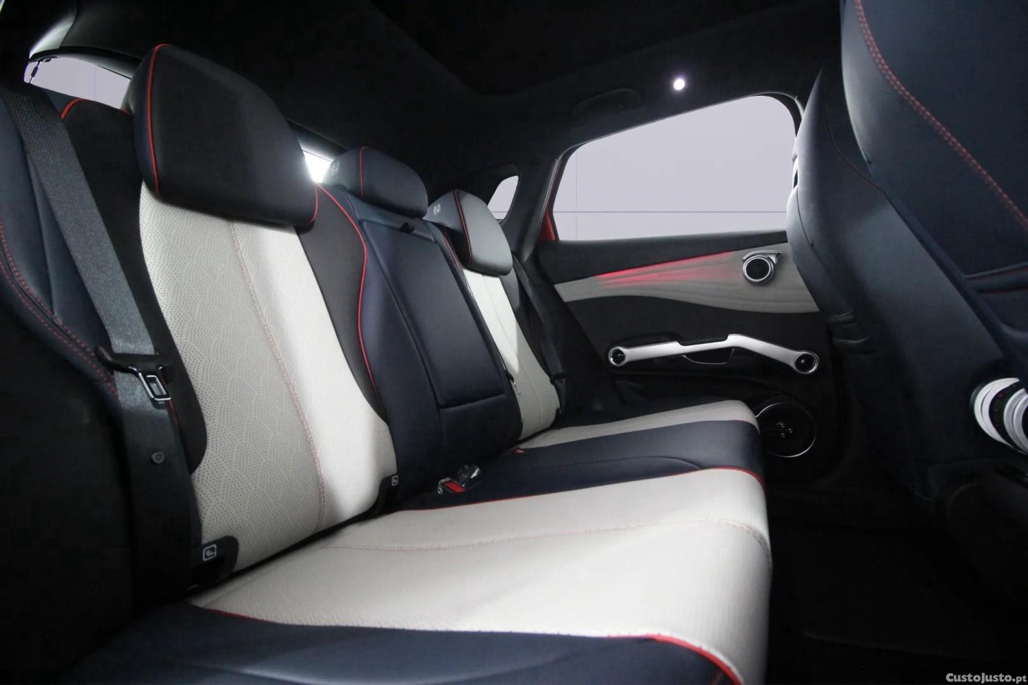 BYD Atto 3 60.48 kWh Design — fotografia 4