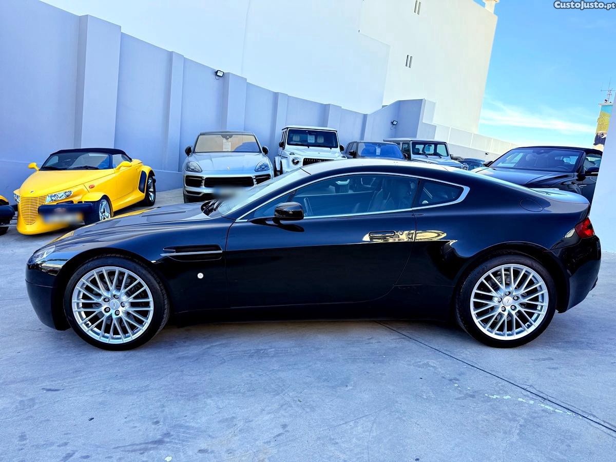 Aston Martin Vantage Sport Shift — fotografia 48