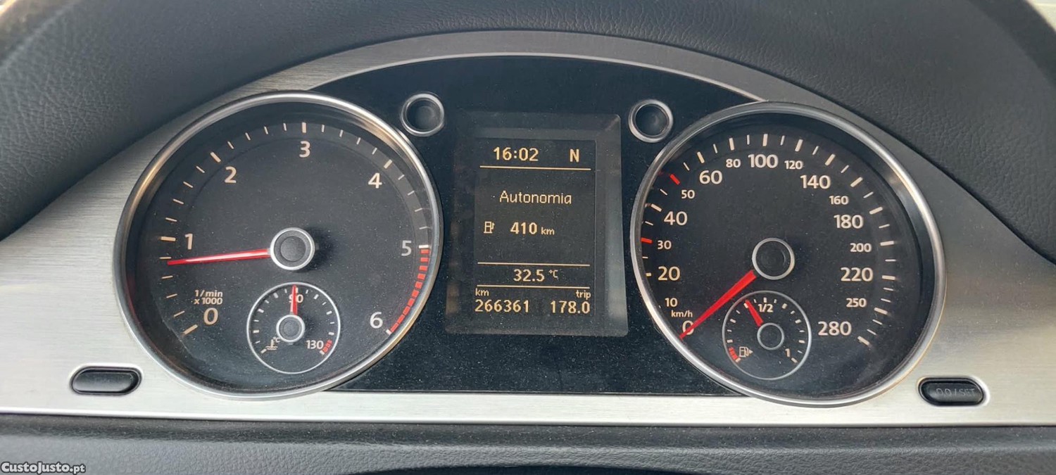 Volkswagen CC 2.0 tdi 170cv — fotografia 5