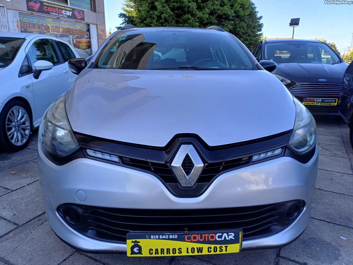 Renault Clio CLIO SWDIESEL — fotografia 8