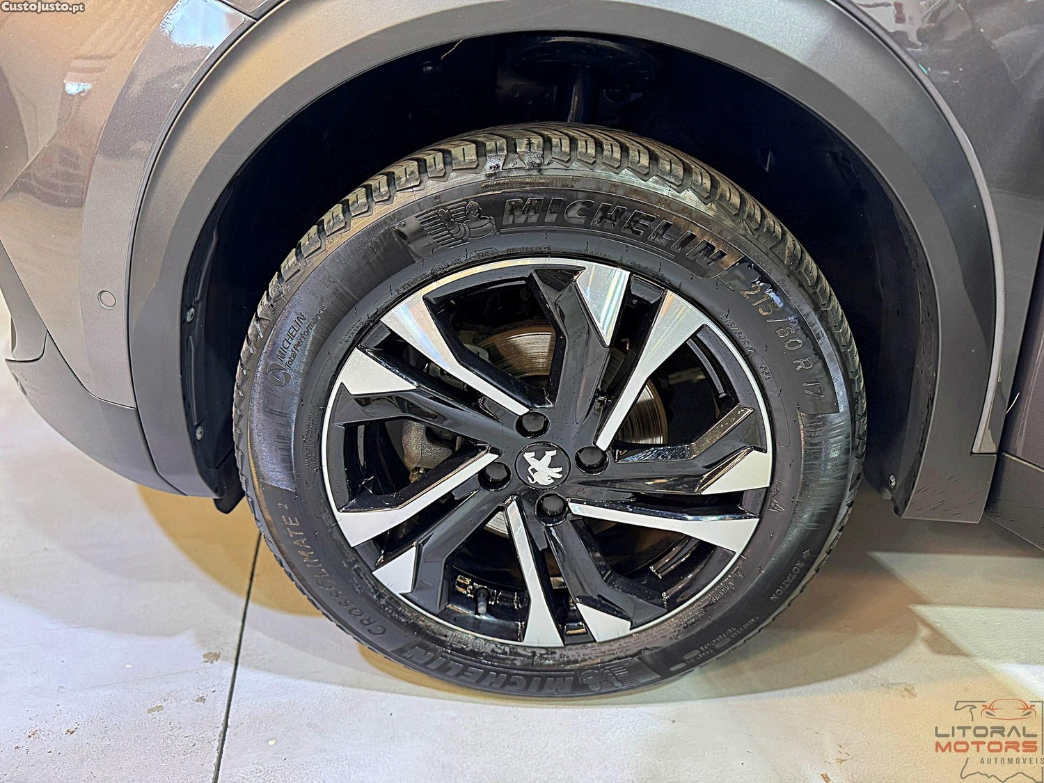 Peugeot 2008 1.2 PureTech GT EAT8 — fotografia 14