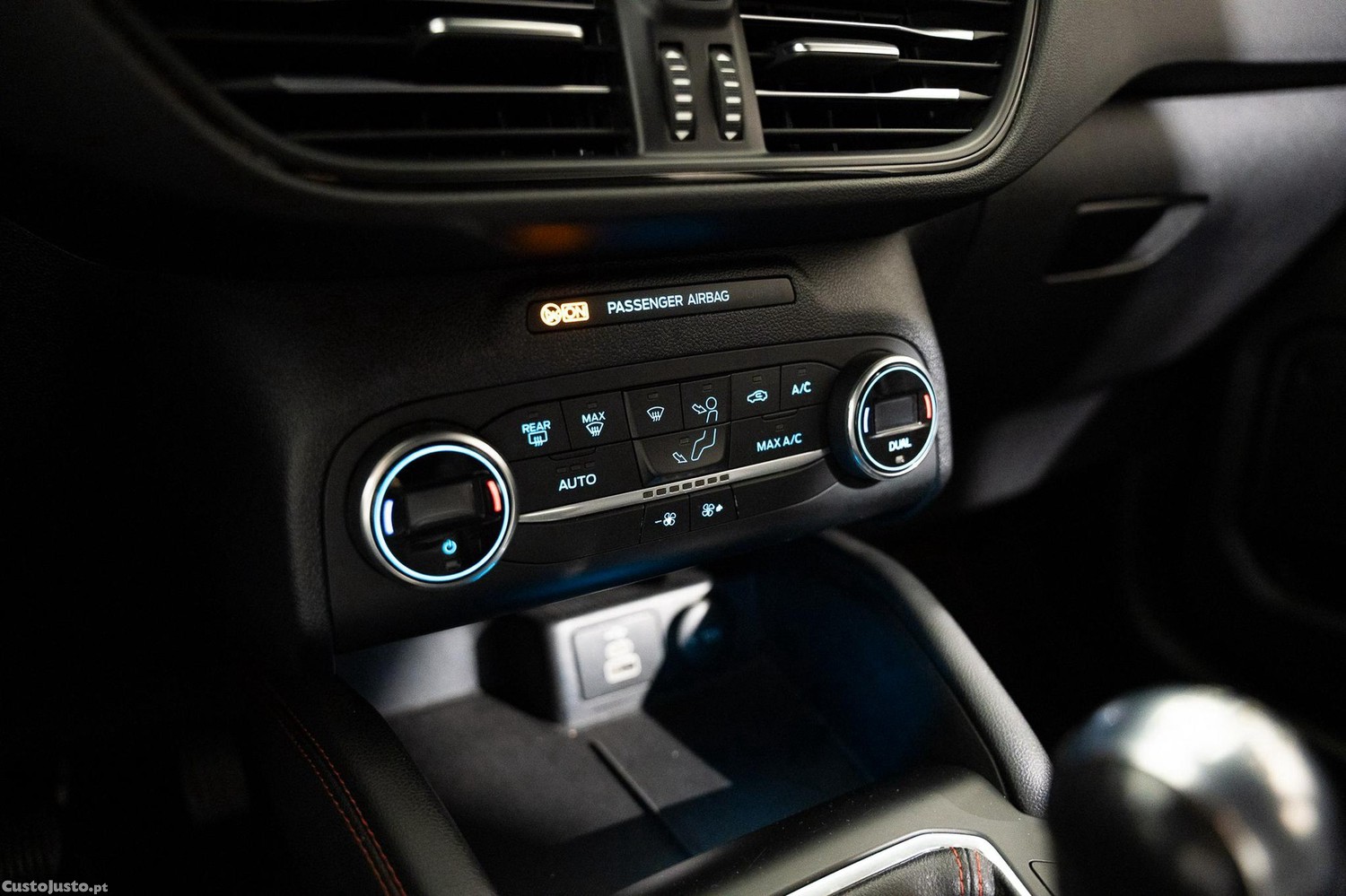 Ford Kuga 1.5 EcoBoost ST-Line — fotografia 6
