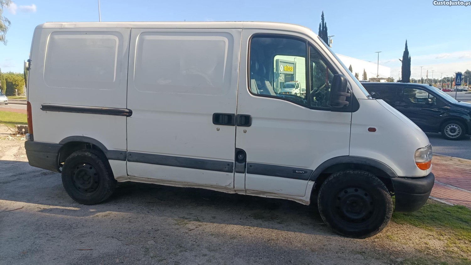Renault Master 2.5d muito jeitosa — fotografia 2