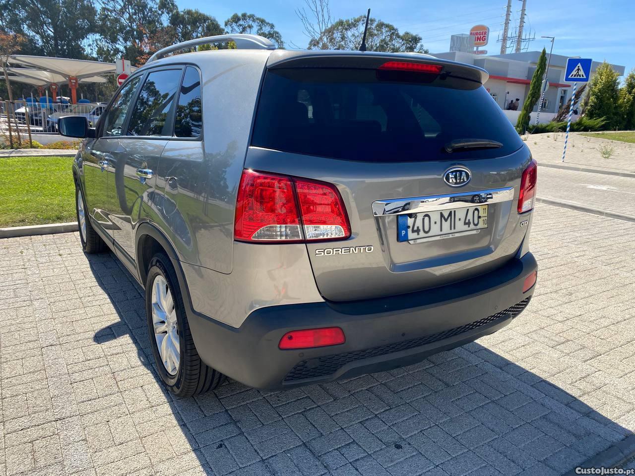Kia Sorento 2.2 — fotografia 10