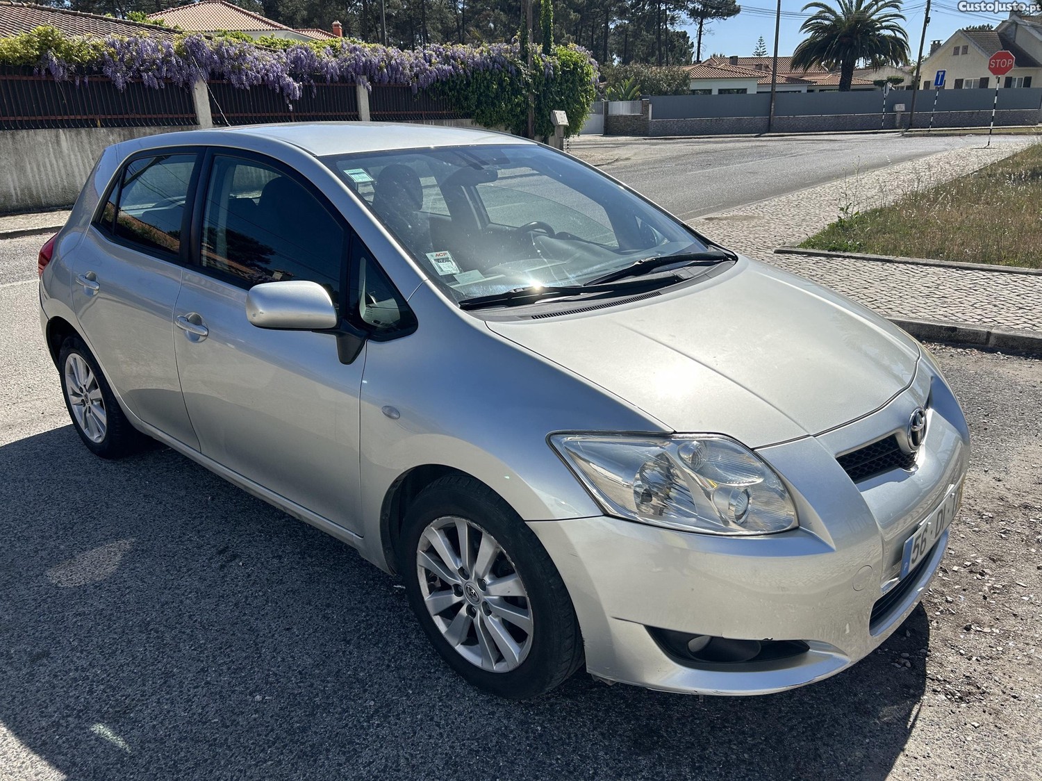 Toyota Auris 1.4D-4D Automático , Sol - 07 foto 4