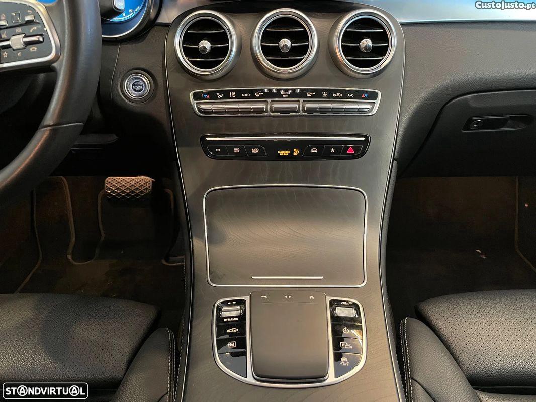 Mercedes-Benz GLC 300 e 4Matic — fotografia 2