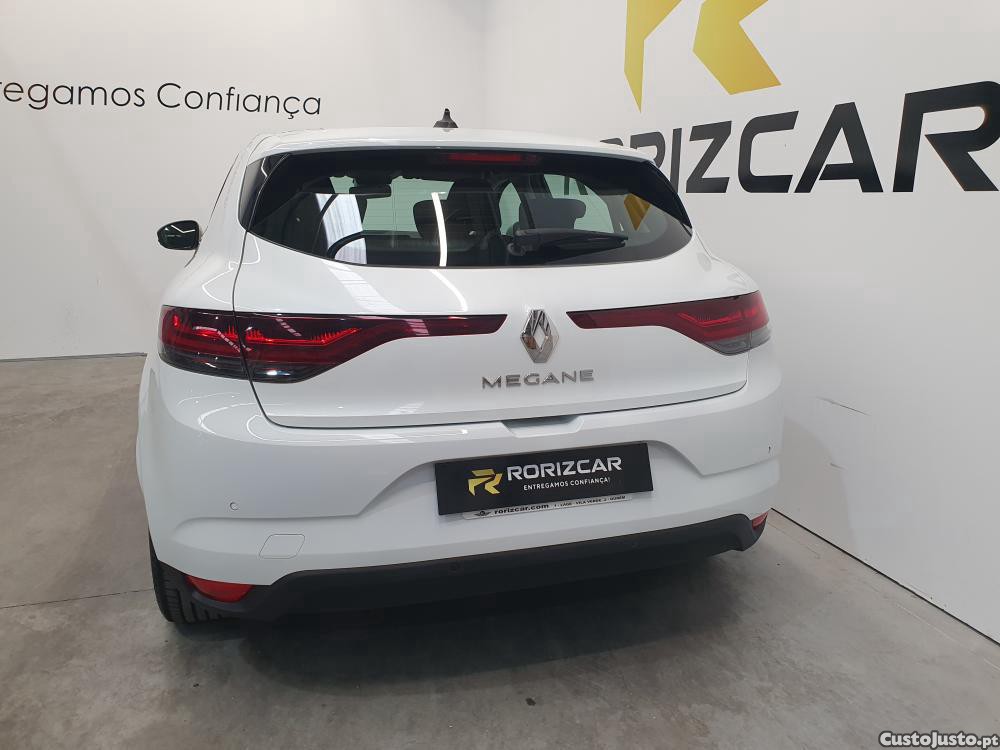 Renault Mégane 1.5 Blue dCi 115 — fotografia 16