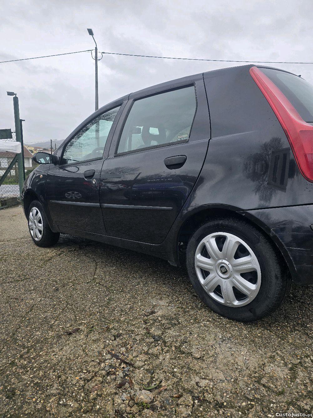 Fiat Punto gasolina — fotografia 6