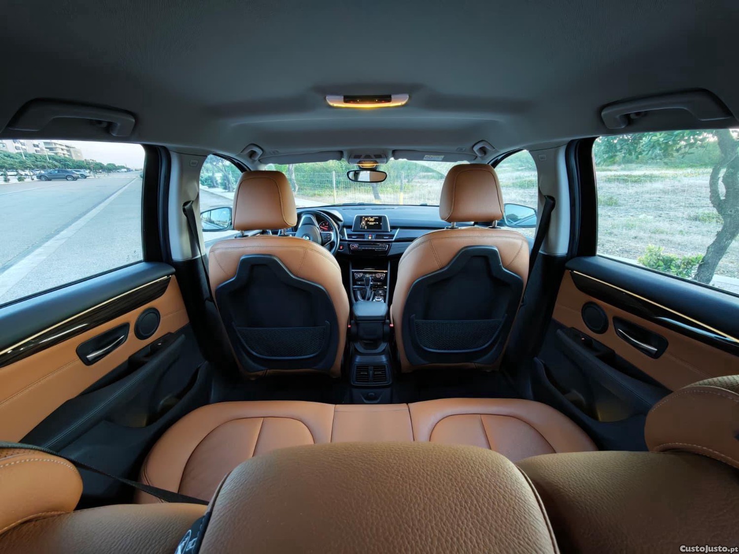 BMW 218 Active Tourer 218 D active Tourer pack luxury 150cv — fotografia 11