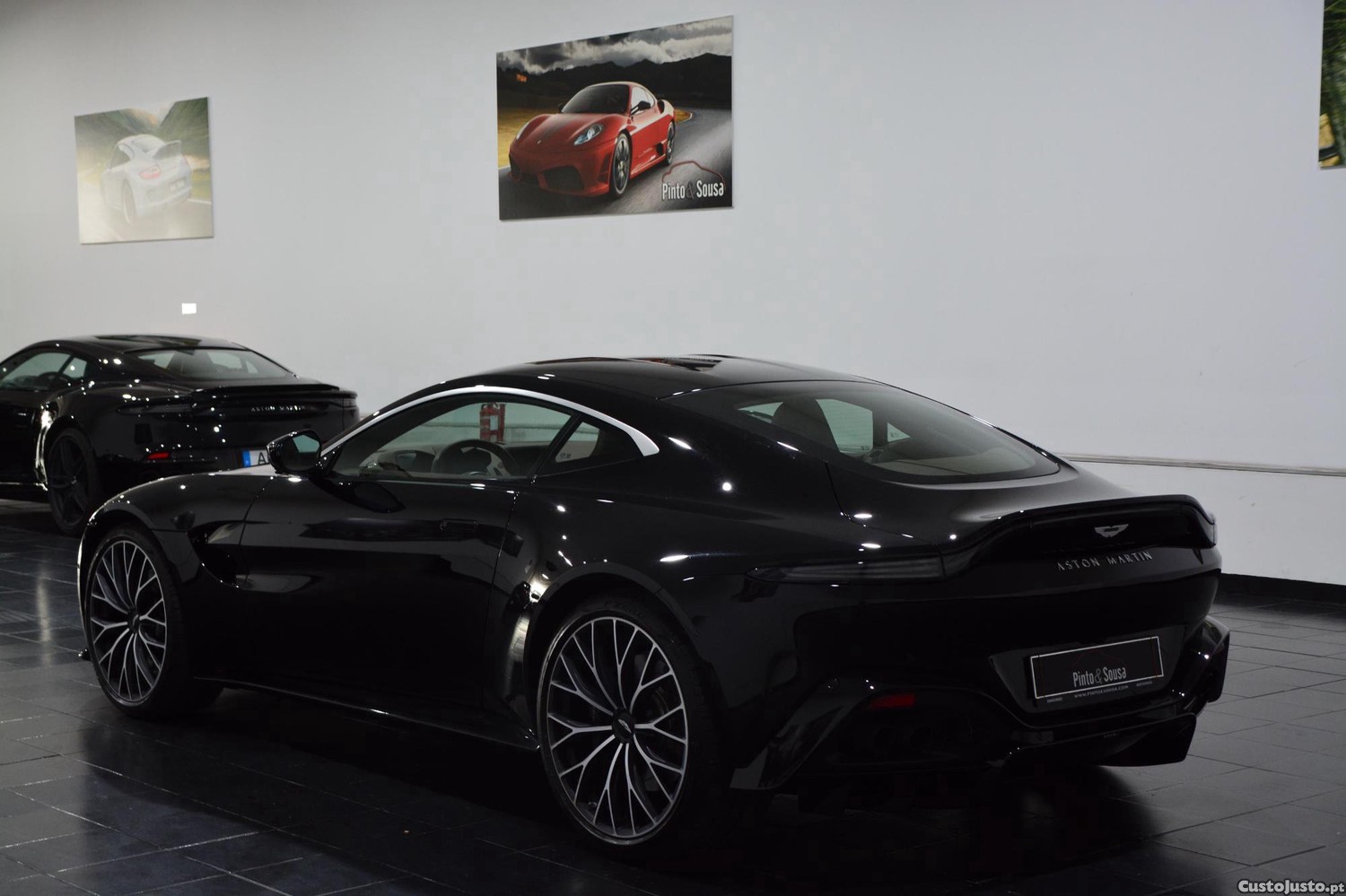 Aston Martin Vantage Coupé Coupé V8 — fotografia 5